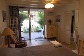 Frydendal Apartment | Pineapple Village Studio (St. Thomas, East End)