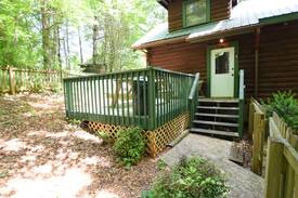 Helen Cabin | Alpine Serenity