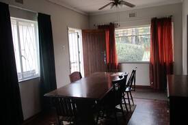 Ladysmith House | PERFECT FOR CONTRACTORS or large groups