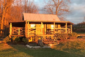 Abingdon Cabin | Watauga Station Cabin on “Virginia Creeper Trail”