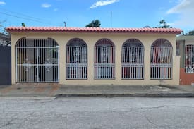 Coamo House | Coamo Downtown