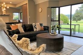 Rotorua House | Infinity Collection - Rotorua Golf-Side Villa-1