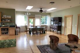 Corvallis Apartment | Renovated Barn, Minutes from Town!