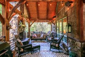 Lansing Cabin | Riverwind Lodge - 5 Acres on the New River!