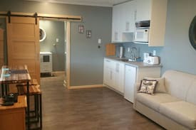 Twillingate Cabin | Little Wild Cove Suite