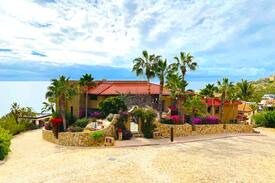 Pedregal Villa | Villa Isla - Luxury with 180 Degree Pacific Views