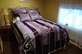 Fayette Bed & Breakfast | Breathe @ JJ's Folly-Light Room