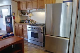 Chinle House | Very nice room in Chinle very convenient location