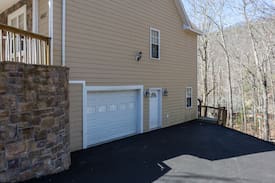 Massanutten House | Moccasin Mountain Lodge