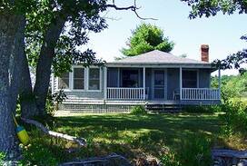Brooklin Cabin | Gray Cottage - near Brooklin and Blue Hill!