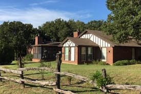 Springtown Bed & Breakfast | Briar Oaks Bed & Breakfast