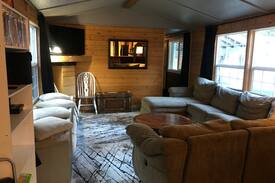 Leavenworth House | The Soft Landing sleeps 8