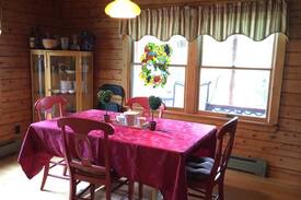 Johnson Cabin | Peaceful Log Cabin