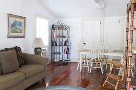 Comfort House | Haven River Inn Serenity House