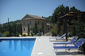 Molino Penna Bed & Breakfast | Casale Bramasole B&B - The Olive Room