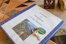 Estes Park Cabin | Bunkhouse @ Old Man Mountain studio - 1 ac retreat