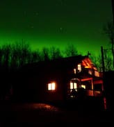 Fairbanks Cabin | Wild Moon Cabins BNB