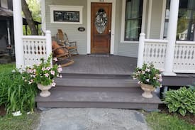Johnson House | Mansfield Inn Bed and Breakfast