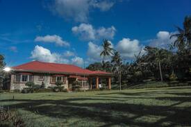 Maragondon House | Casa de Diaz: 4BR Luxury Home near Tagaytay