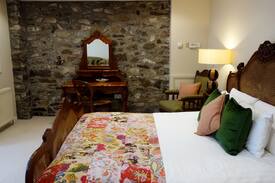 Inveraray Hotel | Brambles of Inveraray Garden Suite - Sleeps 4
