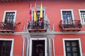 Cuenca Hostel | Vive el Espíritu de Cuenca en Casa del Aguila