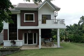 Canlubang House | R house Tagaytay