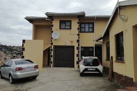 Umlazi Bed & Breakfast | BAPHATHE KAHLE BED & BREAKFAST