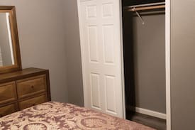 Valley Oak House | Perfect place 4 Nurses, Residents, or Students 5.2