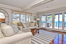 Gloucester Villa | Magnolia Tides