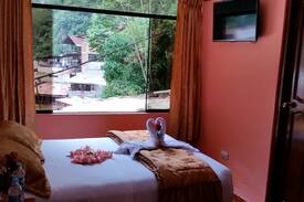 Aguas Calientes Hostel | Doble (Hs. vista waynapata)