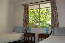 Bright Apartment | Ageri Holiday Unit 2