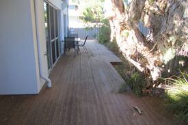 Augusta House | 10 Blackwood Retreat - close to the river and dog friendly
