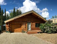 College Cabin | Chinook Log Cabin