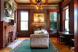 Galveston House | Grand Manor Luxury Suites- Vanilla Orchid Room