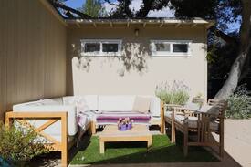 Topanga House | Marglen Topanga Guesthouse