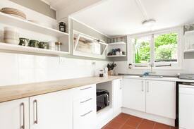 Hout Bay House | The Shack - Right on the beach
