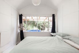 Hout Bay House | The Shack - Right on the beach