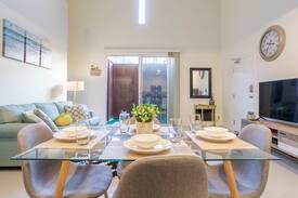 East Village Apartment | Modern Comfy Private Loft in downtown SD w Parking