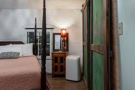 Galveston Villa | Grand Manor Prohibition Quarters Apartment Suite