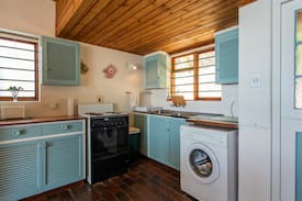 Glencairn House | Welcome to Sea Fever
