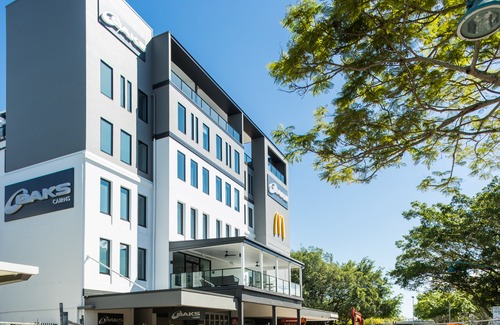 Cairns Central Business District Hotel | Oaks Cairns Hotel
