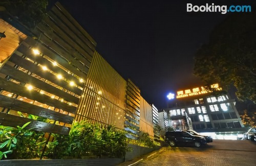 Central Kampala Hotel | Arirang Hotel Kampala