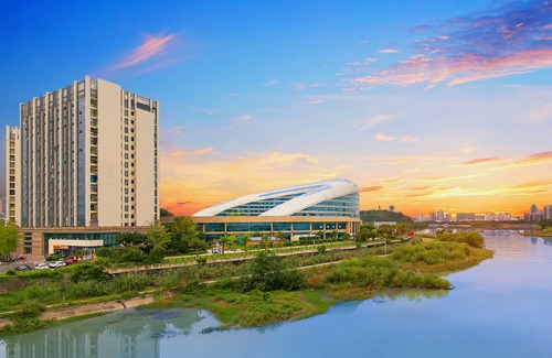 Youxian District Hotel | Taohuadao International Resort Hotel