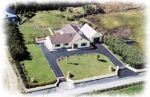 Ballycastle Hotel | The Yellow Rose B&B