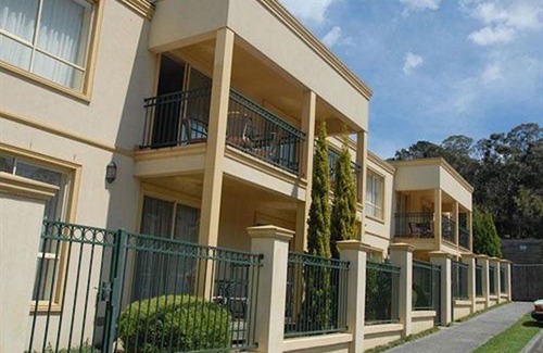 Ferntree Gully Hotel | Lifestyle Apartments at Ferntree
