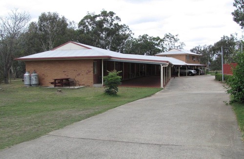 Nanango Hotel | Copper Country Motor Inn & Restaurant