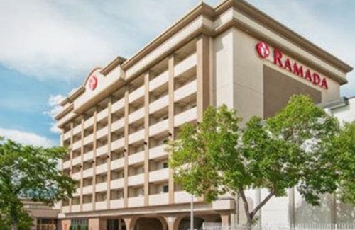Southside Hotel | Ramada by Wyndham Edmonton South