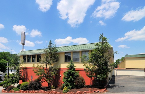 Star City Hotel | Best Western Mountaineer Inn Morgantown