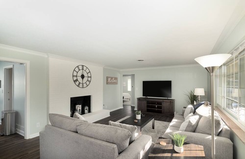 Kettering House | Peaceful 3BR House Minutes From Downtown Dayton! Pet-Friendly