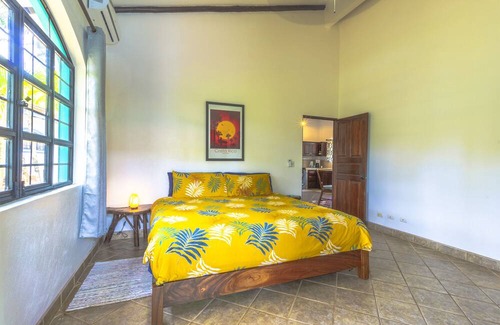 Hills of Esterillos House | Casa Destino - Private community with pool